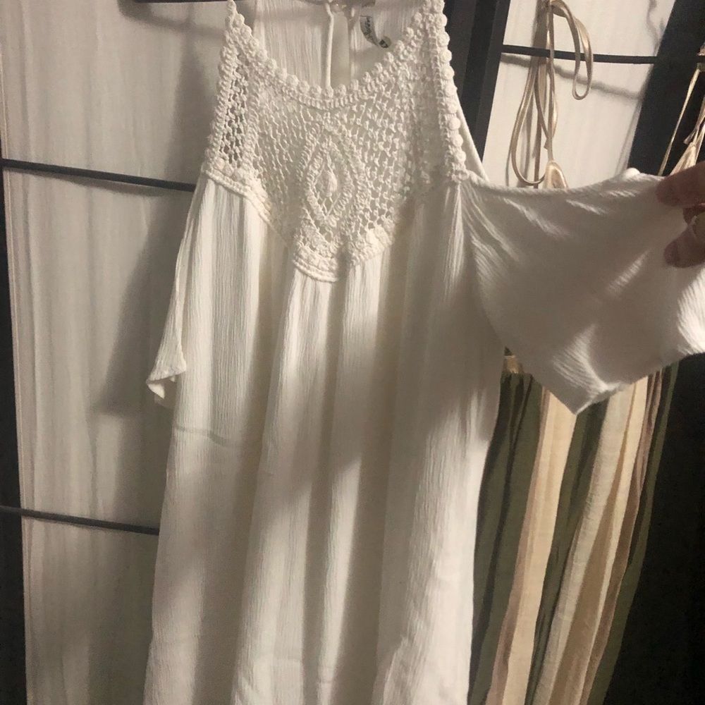 Sundress - Picture 3 of 4